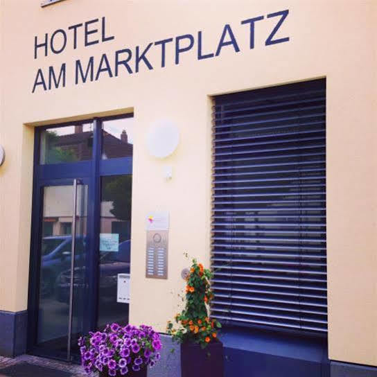 Hotel Am Marktplatz Gangkofen Exterior foto